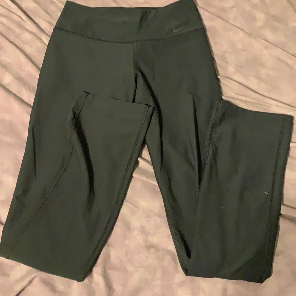 Nike leggings. Black